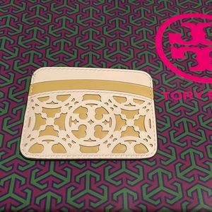 T Monogram Lazer Cut card case